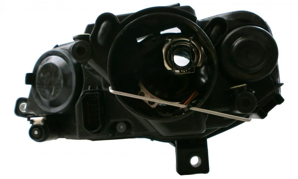 VW Passat Mk6 B6 Estate 6/2005-3/2011 Black Inner Headlight Drivers Side O/S