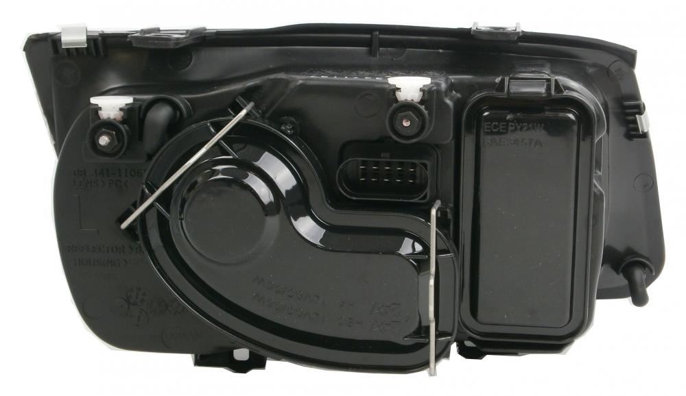 Volkswagen Bora Saloon 1999-2005 Headlight Headlamp Inc Fog Passenger Side N/S