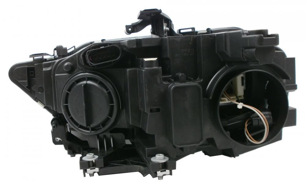 Audi A4 Mk3 B8 (8K) Saloon 12/2011-2/2016 Headlight Headlamp Drivers Side O/S