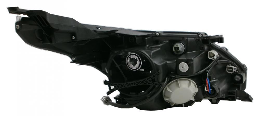 Toyota Avensis Mk3 Estate 1/2009-6/2012 Headlight Headlamp Passenger Side N/S