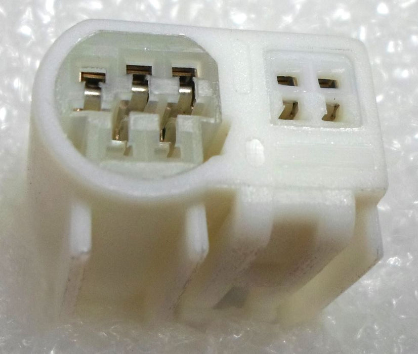 Toyota Avensis Mk.2 3/2003-8/2006 Electric Wing Mirror Primed Passenger Side N/S