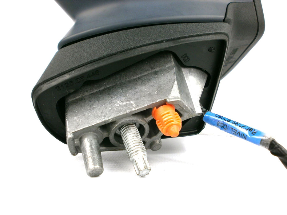 Seat Leon Mk3 1/13+ Electric Wing Mirror Indicator LED Drivers Side O/S Painted Sprayed
