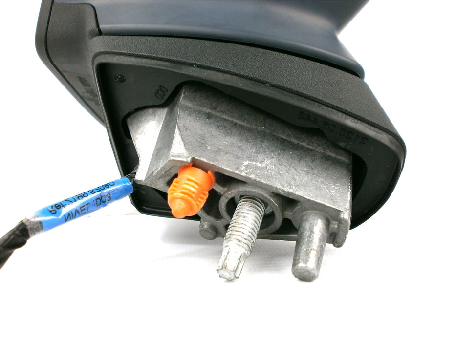 Seat Leon Mk3 1/2013+ Electric Wing Mirror Indicator LED Passenger Side Painted Sprayed
