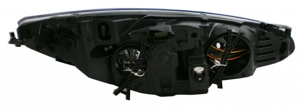 Peugeot 308 Estate 6/2011-4/2014 Headlight Headlamp Passenger Side N/S