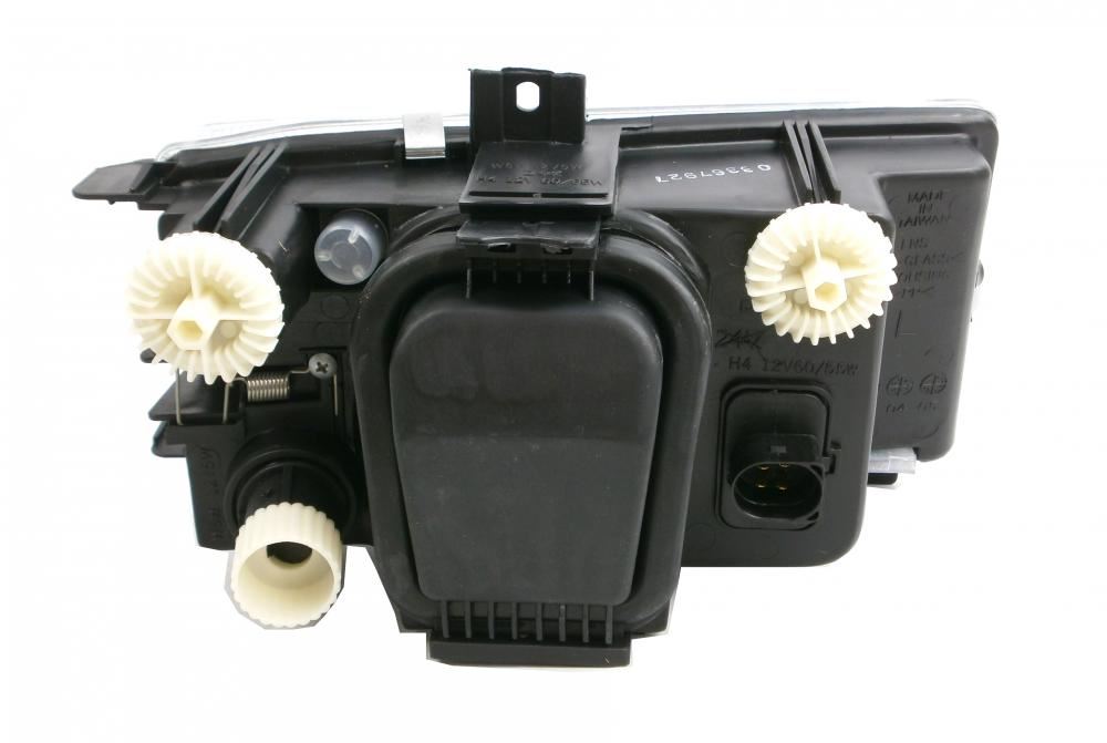 Volkswagen Polo Mk3 Saloon 2000-2/2002 Headlight Headlamp Passenger Side N/S